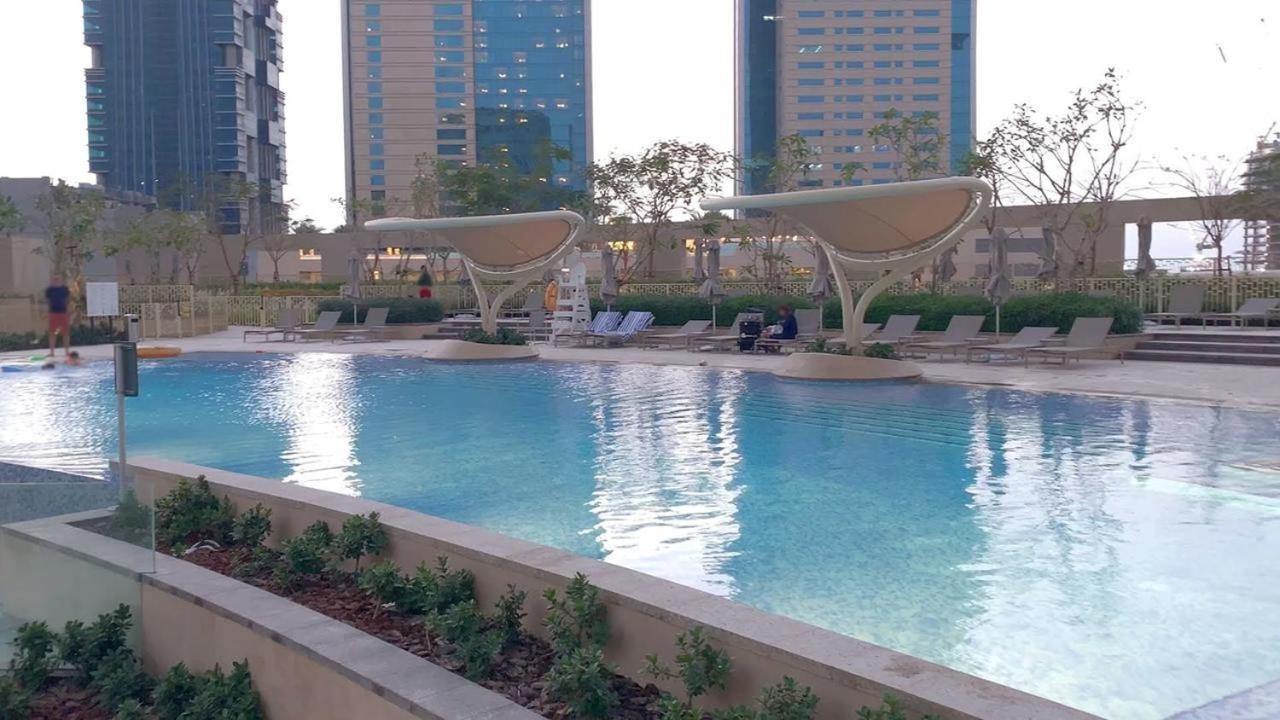 Апартаменты First Class 3Br With Full Dubai Skyline & Sea View Экстерьер фото