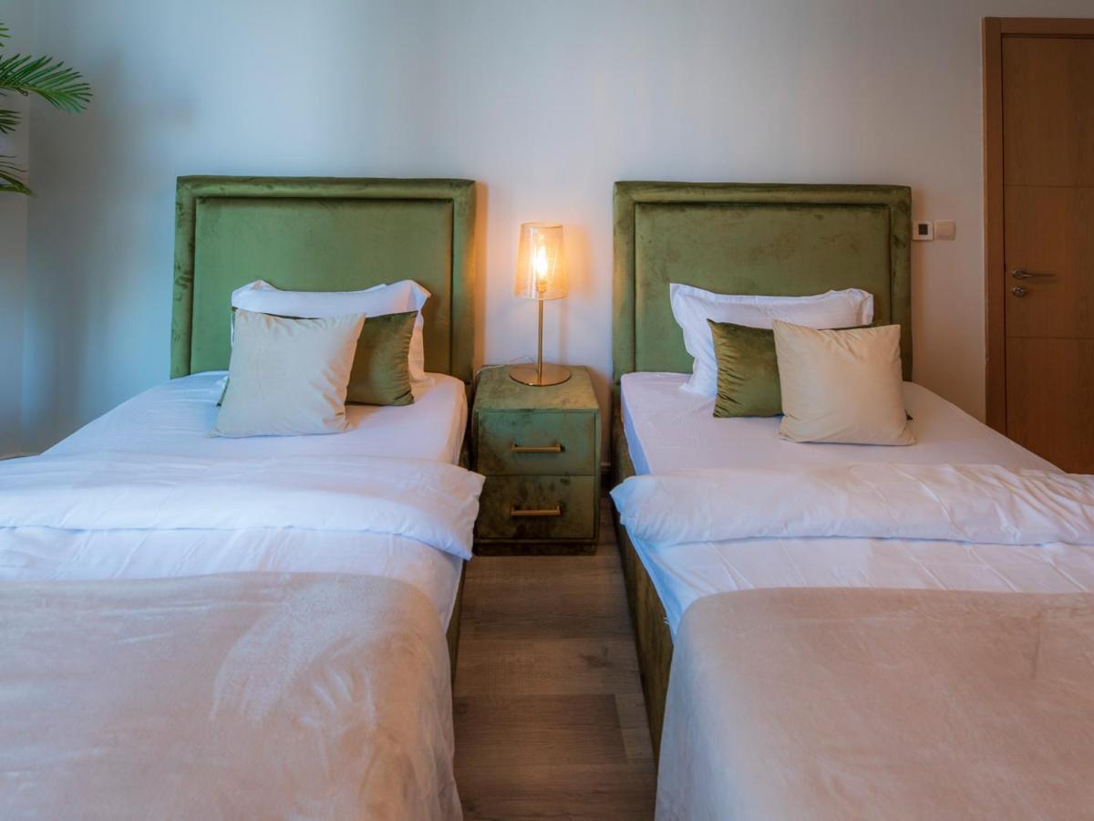 Апартаменты First Class 3Br With Full Dubai Skyline & Sea View Экстерьер фото